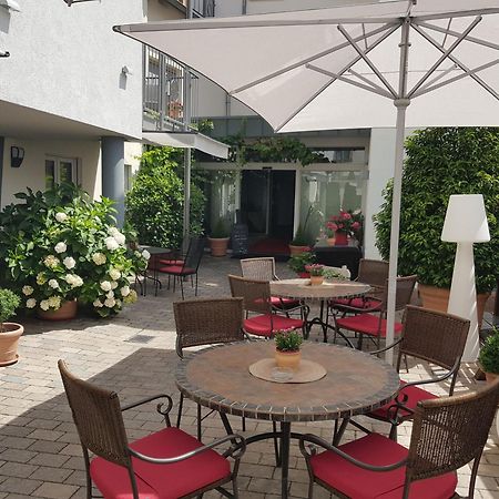 Hotel-Restaurant Pfaelzer Hof Edenkoben Exteriér fotografie